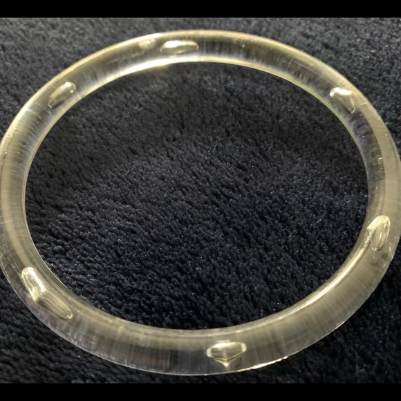 Woman’s acrylic dome ring and bracelet. NWNT. Size 7.5 ring approximate - Picture 10 of 12